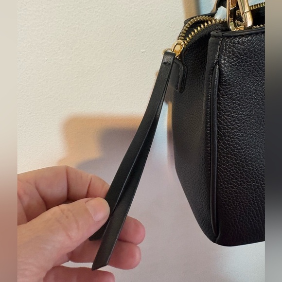 Nine West NWT Elegant Harland Black Satchel Bag, adjustable straps, Crossbody. - Picture 13 of 16